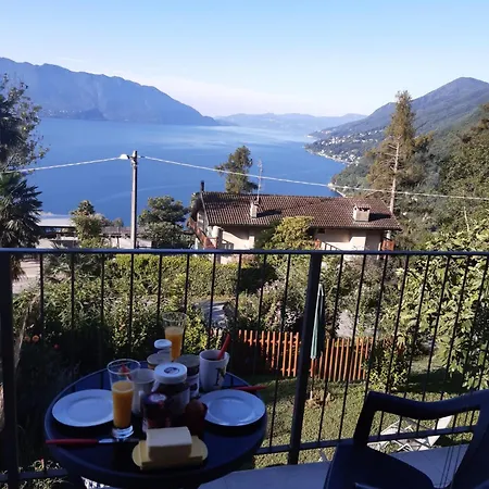 Casa Giardino Panoramico Ferienhaus *