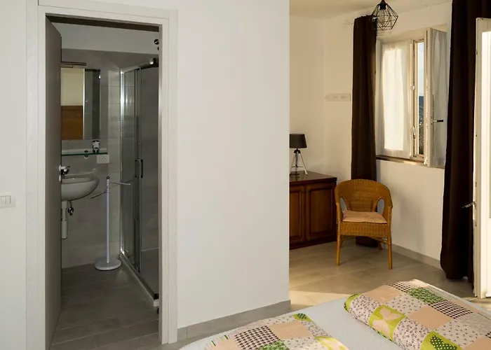 Casa Giardino Panoramico * קנרו ריביירה